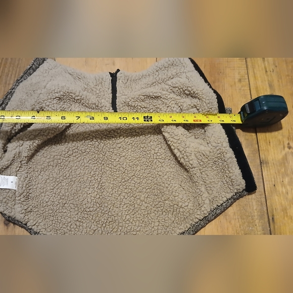 Dog Coat Polartec Sherpa Lined Hook And Loop Closure SMALL .   Warm Jacket - Picture 6 of 8